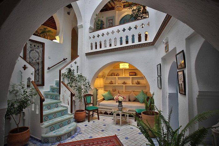 Chefchaouen Riad: Discover the Blue Pearl of Morocco