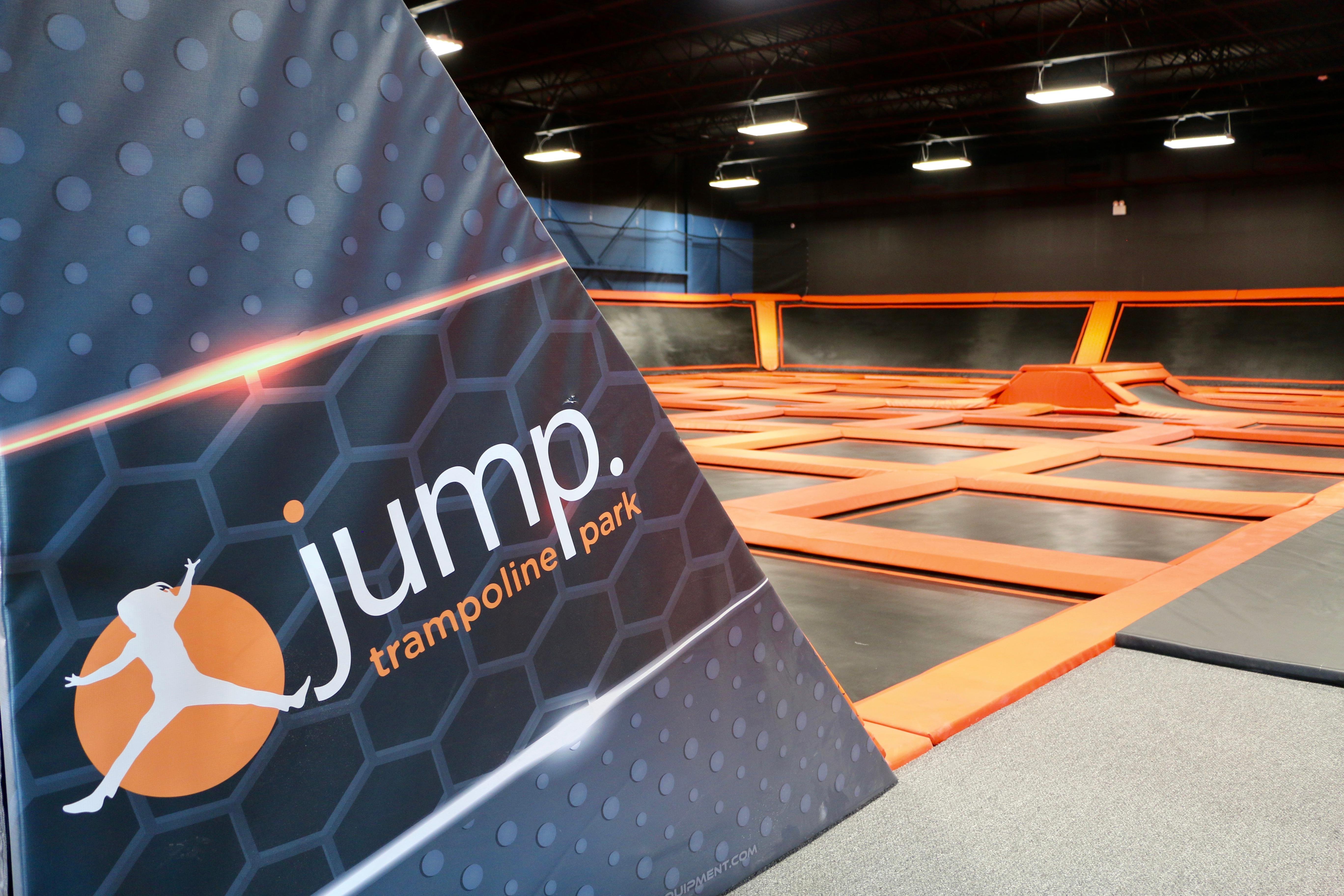 indoor trampoline park newport news va