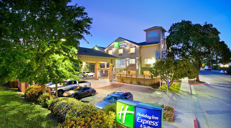 Holiday Inn Express Paso Robles CA