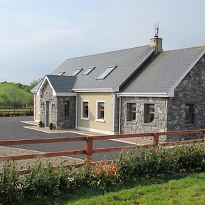 Cahermaclancy Lodge, Doolin, Co. Clare