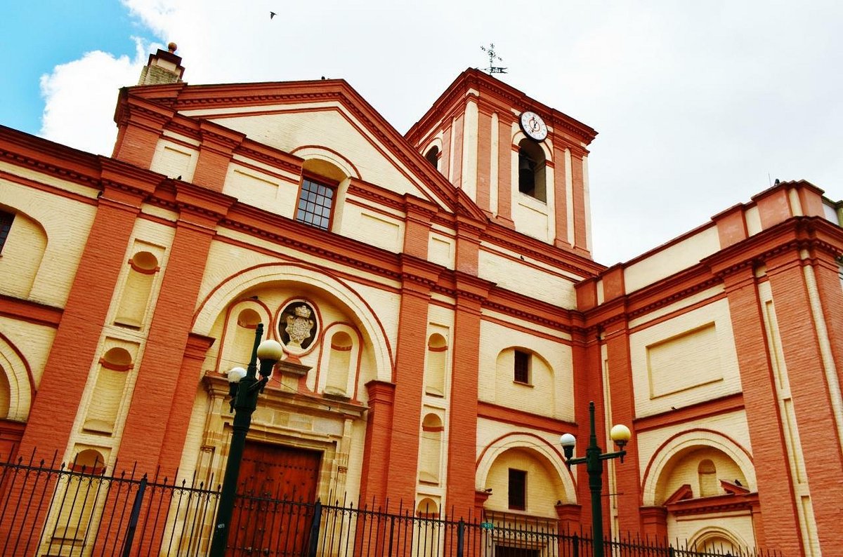 Iglesia San Ignacio de Loyola (Bogotá) - Tripadvisor Iglesia San Ignacio de Loyola (Bogotá) - Tripadvisor