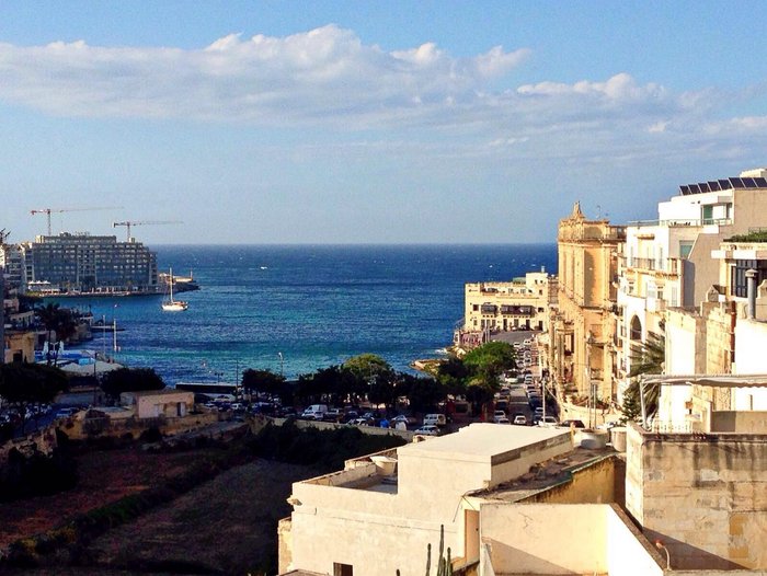 VICTORIA COURT HOLIDAY APARTMENTS - Hotel Reviews (Malta/Sliema)