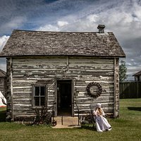 The Paul House - Visit our Little Houses on the Prairie
