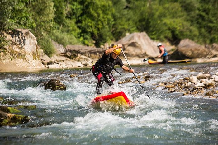 Wildwasser Stand up Paddel Tour Bregenzerach Stromschnelle