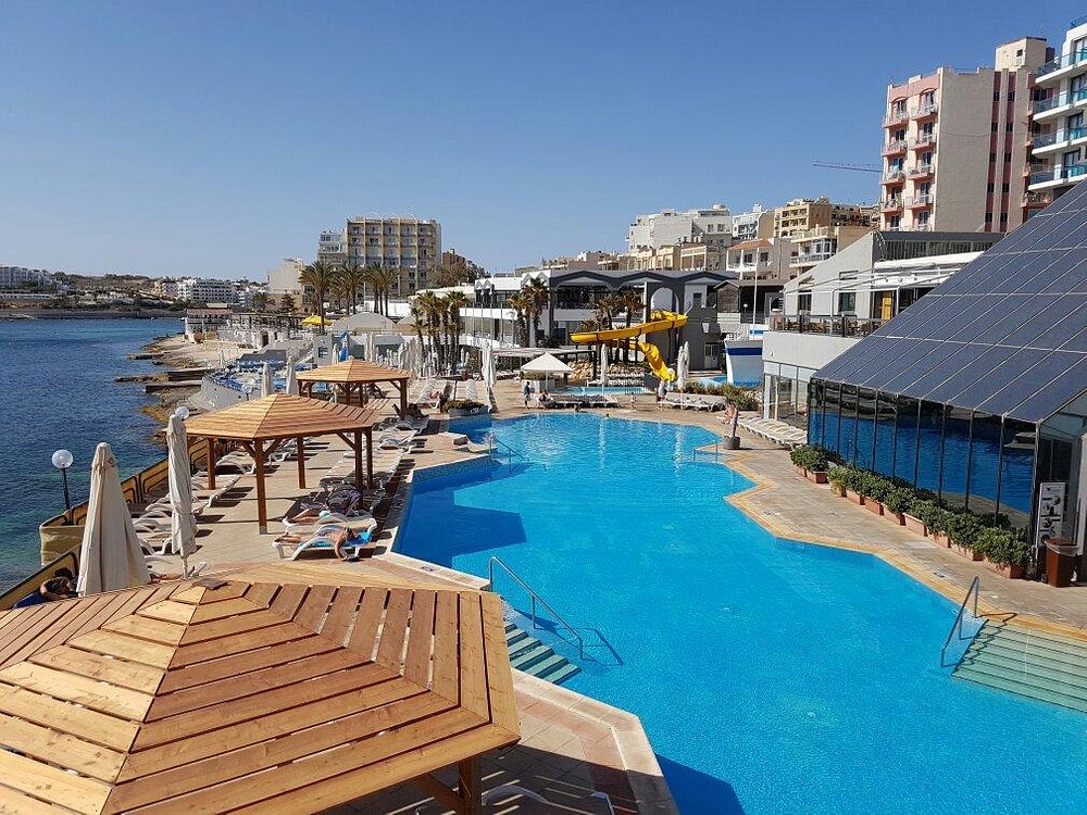 AX Seashells Resort at Suncrest, hotel en Isla de Malta