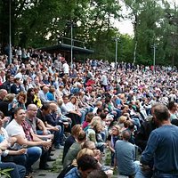 Volle bak bij Bløf