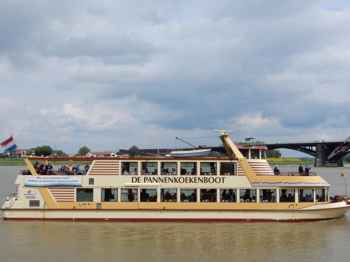 Pannenkoekenboot Nijmegen - All You Need to Know BEFORE You Go