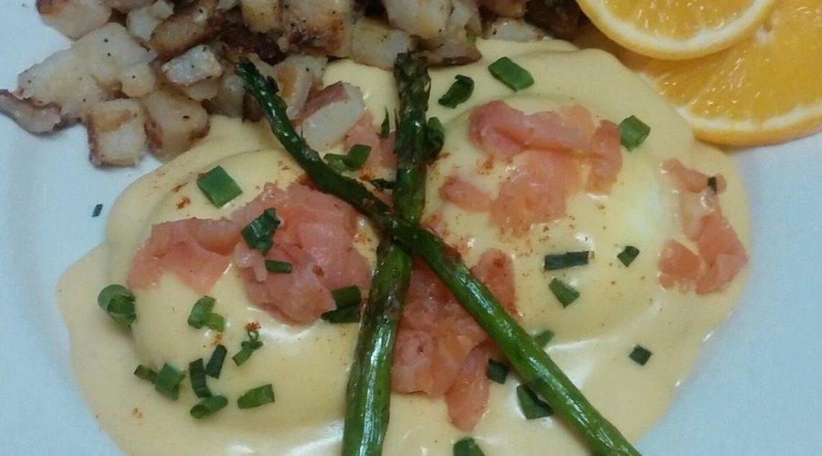 Salmon Egg Benedicts