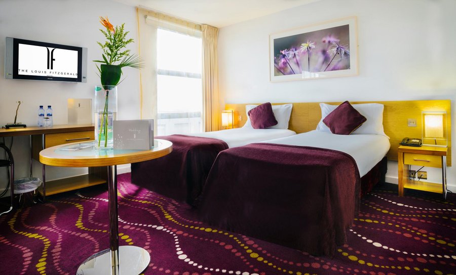 Accomodation