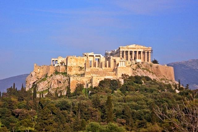 А PRIVATE TOURS  Feel the life in Athens