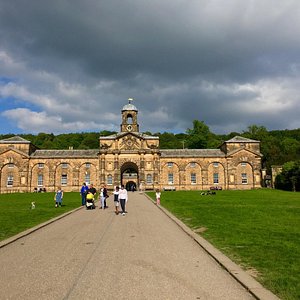 places to visit around chesterfield