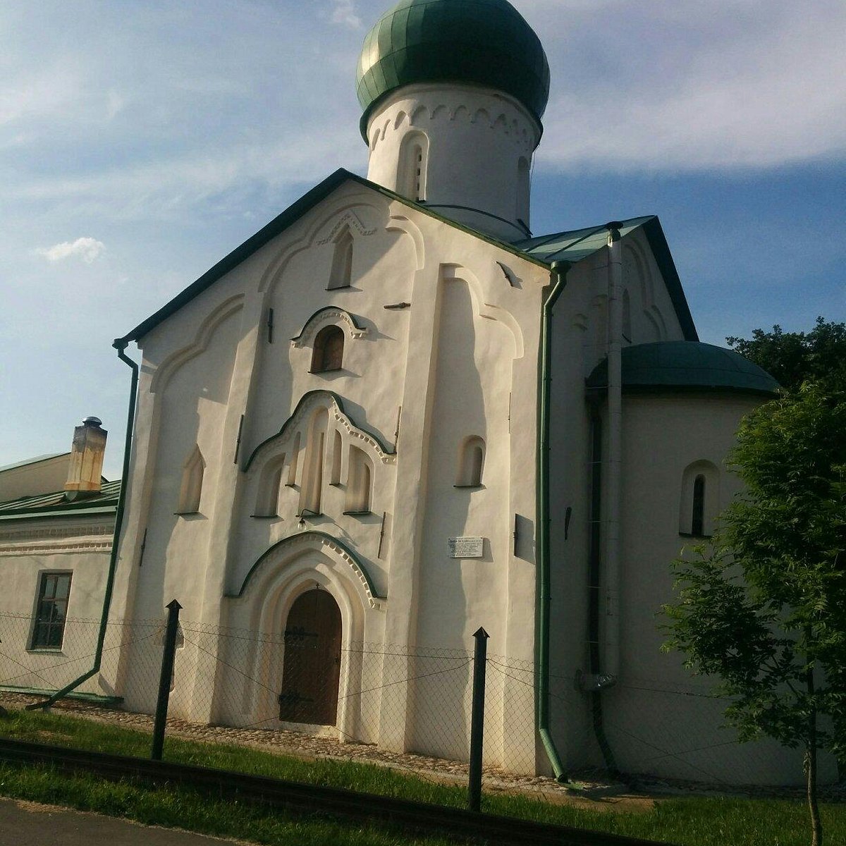 Зверин Покровский монастырь Великий Новгород