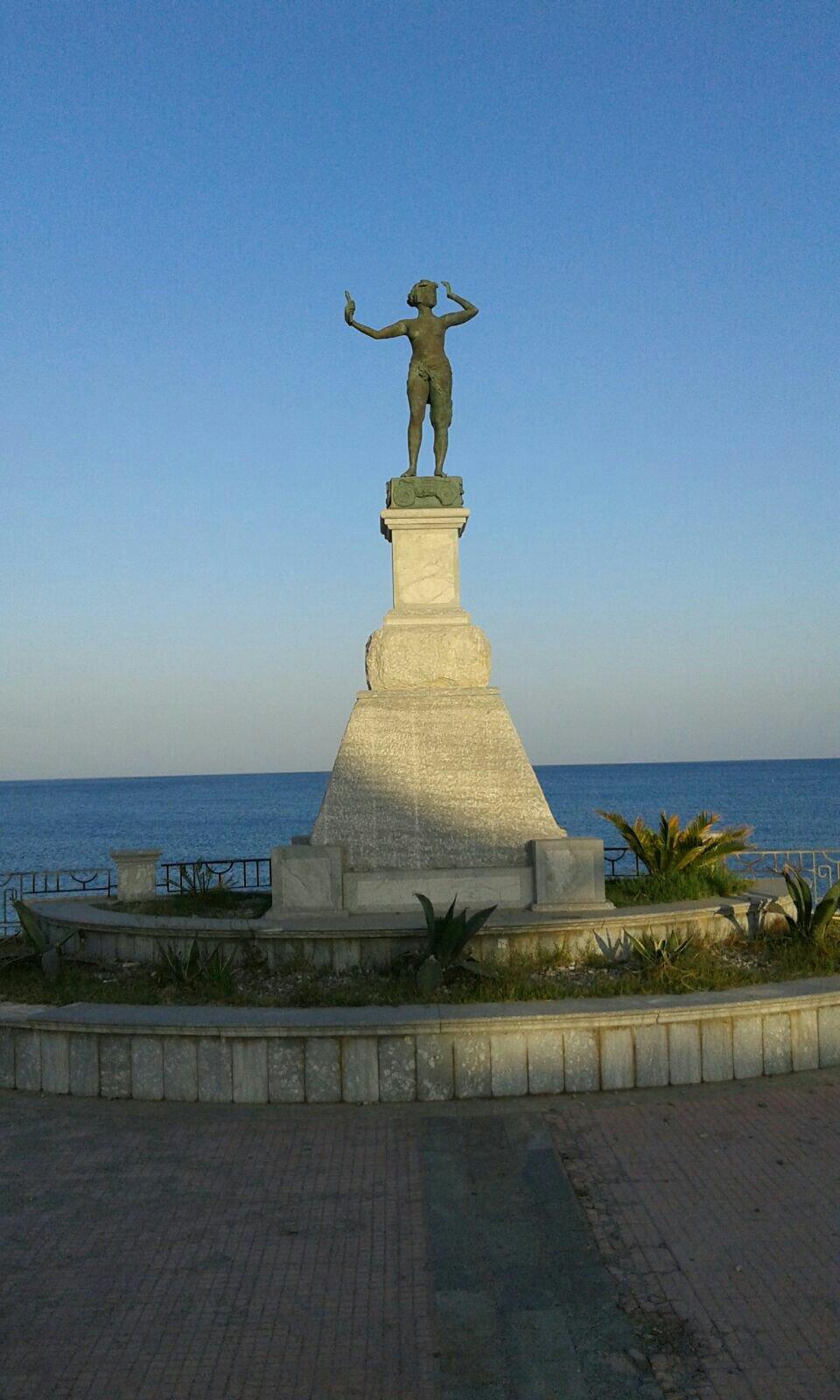 Monumento A Nosside (Locri) - 2023 Alles Wat U Moet Weten VOORDAT Je ...