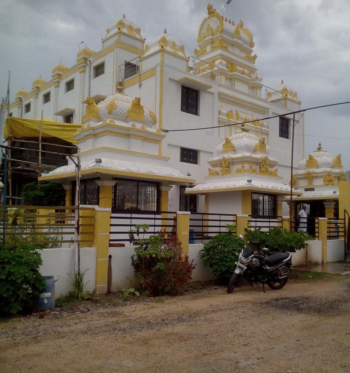 Arulmigu SeshaSai Sri Sai Baba Aalayam, Vellore