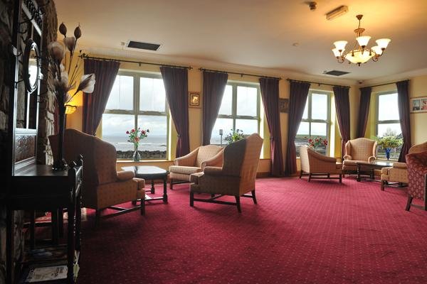 Seaview Lounge
