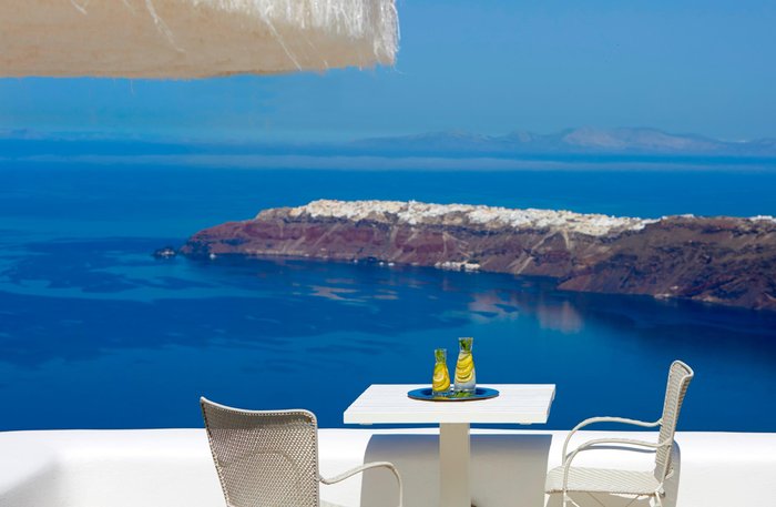 Santorini Bars & Night Clubs - Online Booking - Santorini View