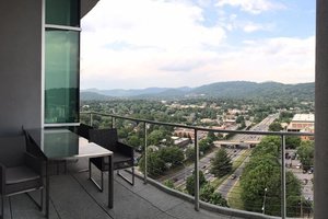 Room & Suite