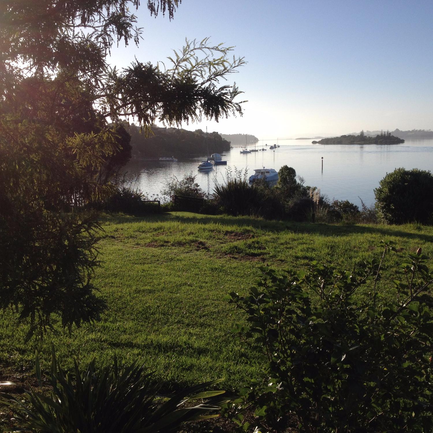 FERNBROOK BEACHFRONT COTTAGE & APARTMENT ACCOMMODATION (Kerikeri, Nueva ...