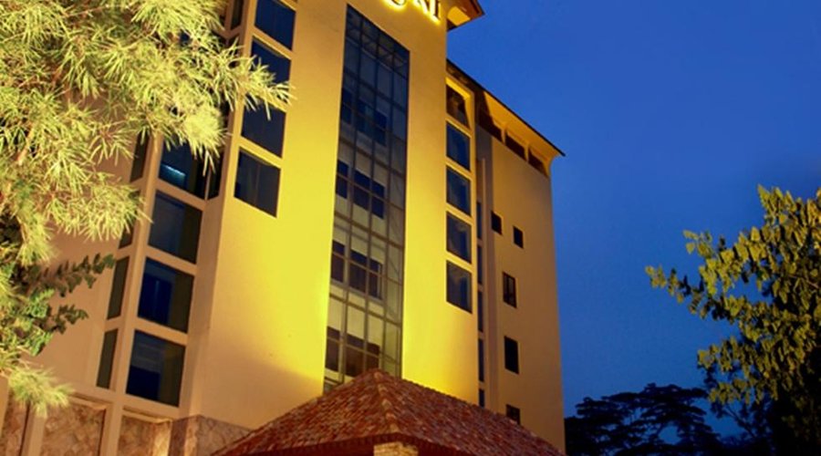Harmoni Suites Hotel