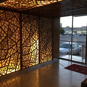 Dream Inn Hotel and Suites