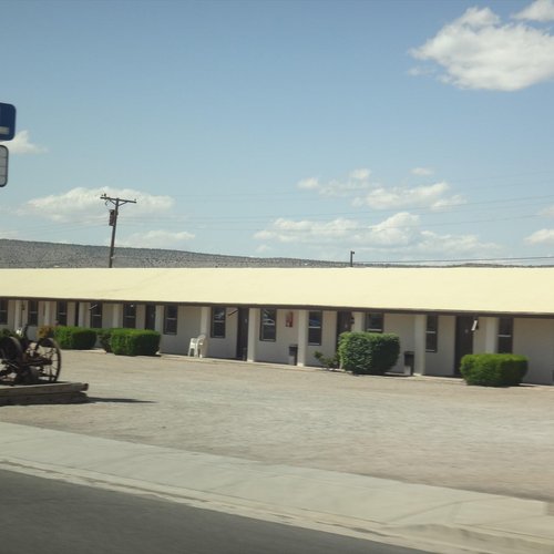 Historic Route 66 Motel image