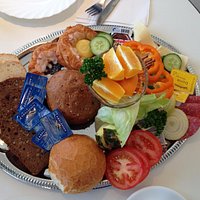 Frühstück vor Ort für zwei Personen.