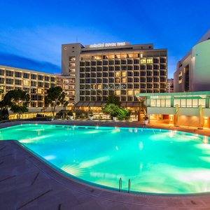 hotels & grounds_5