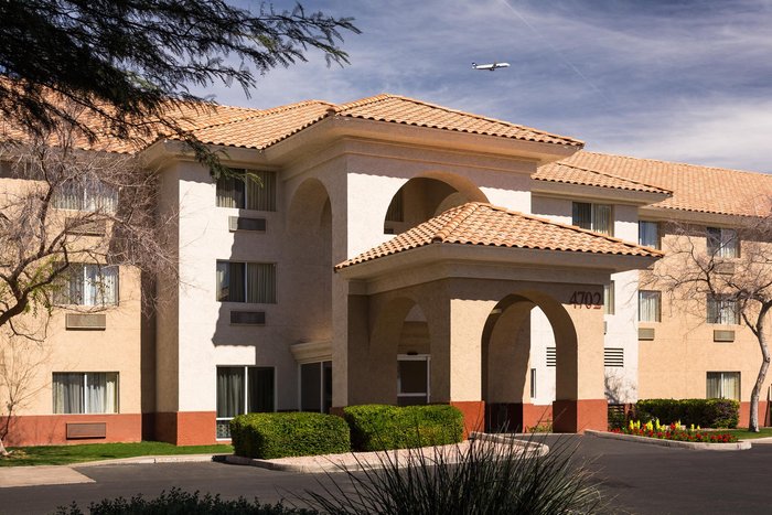 COUNTRY INN & SUITES BY RADISSON, PHOENIX AIRPORT, AZ - Updated 2024 ...