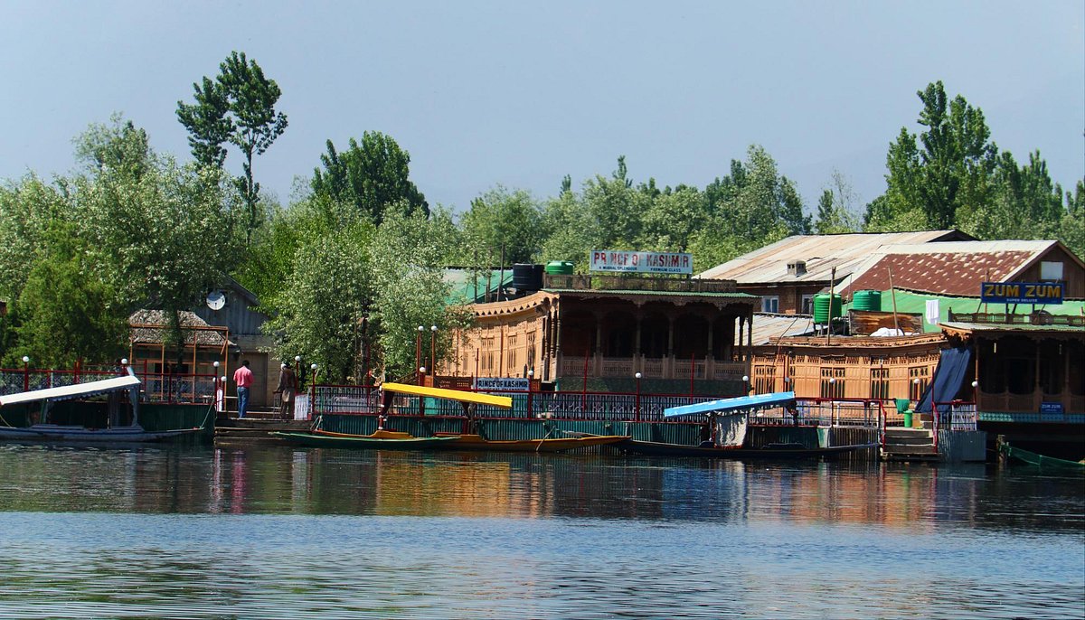 PRINCE OF KASHMIR LUXURY HOUSEBOAT (Индия/Шринагар) - отзывы, фото и  сравнение цен - Tripadvisor