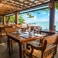 By The Sea Restaurant and Bar at Santhiya Koh Phangan Resort & Spa