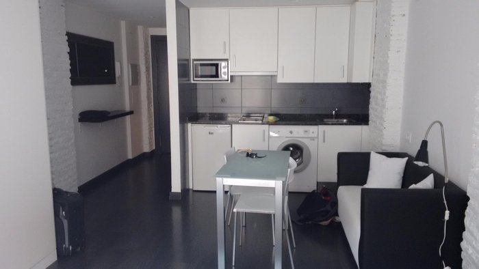 Imagen 3 de Apartamentos Logrono