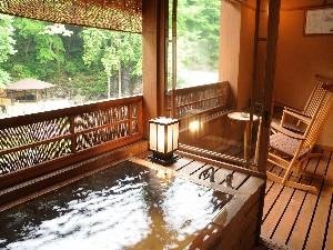 露天付客室　水麗