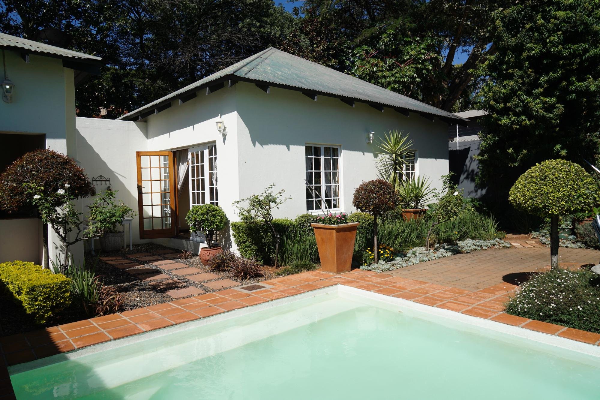 Brooks Cottage by null