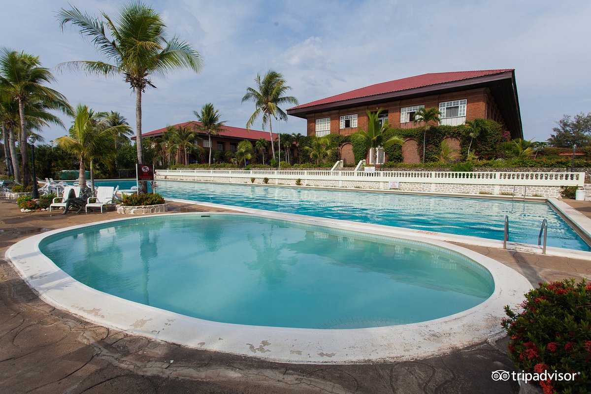 Fort Ilocandia Resort Hotel, hotel in Mindoro