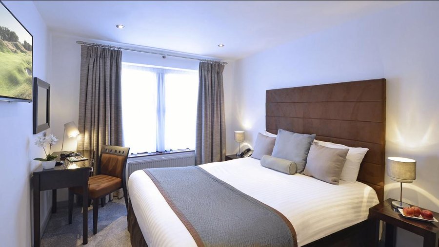 Deluxe ground floor room