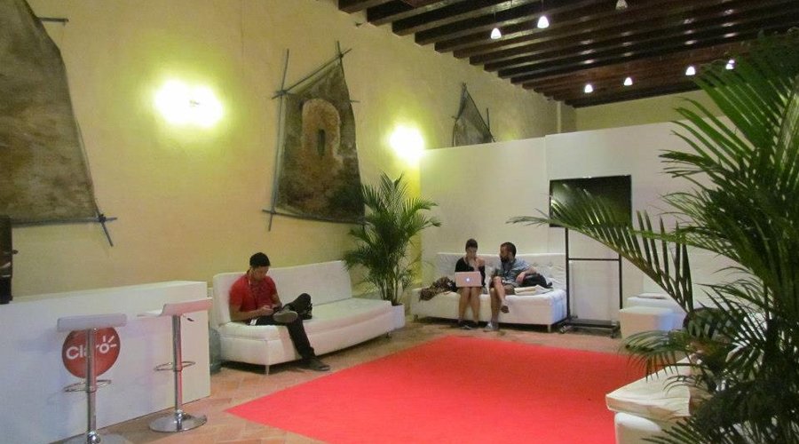 Salón de descanso para los periodistas