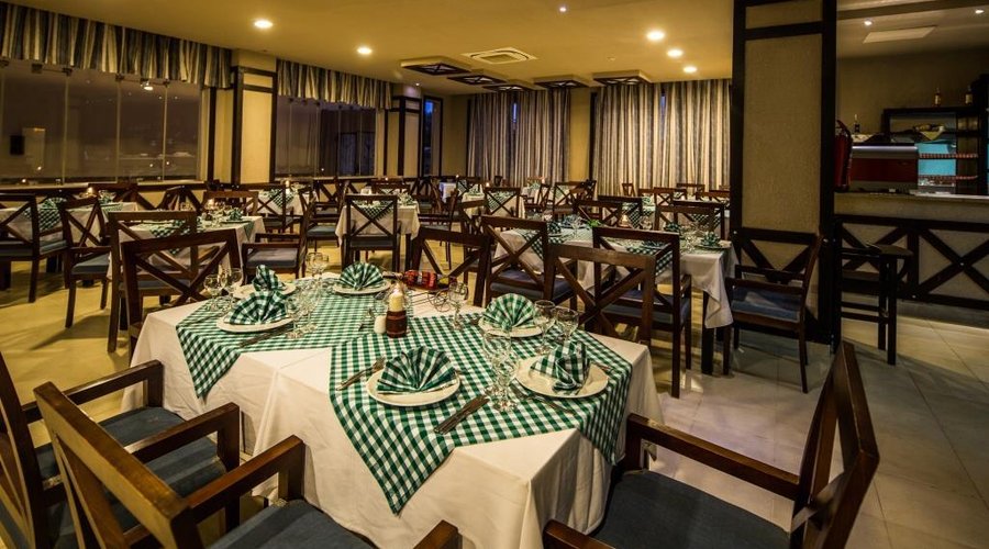 Italian Restaurant 