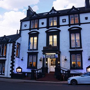 Buccleuch Arms Hotel Front