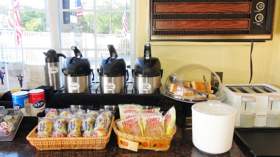 Continental Breakfast