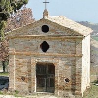 Piccola chiesa in disuso
