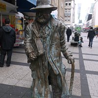 Das Denkmal für Husch Husch auf dem Werth