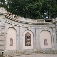 Das Ringeldenkmal in den Barmer Anlagen