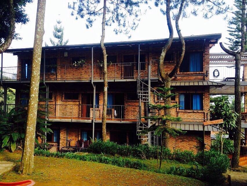 HOTEL PINEWOOD 2022 Prices Reviews Cisarua Indonesia Photos Of hotel-pinewood-2022-prices-reviews-cisarua-indonesia-photos-of