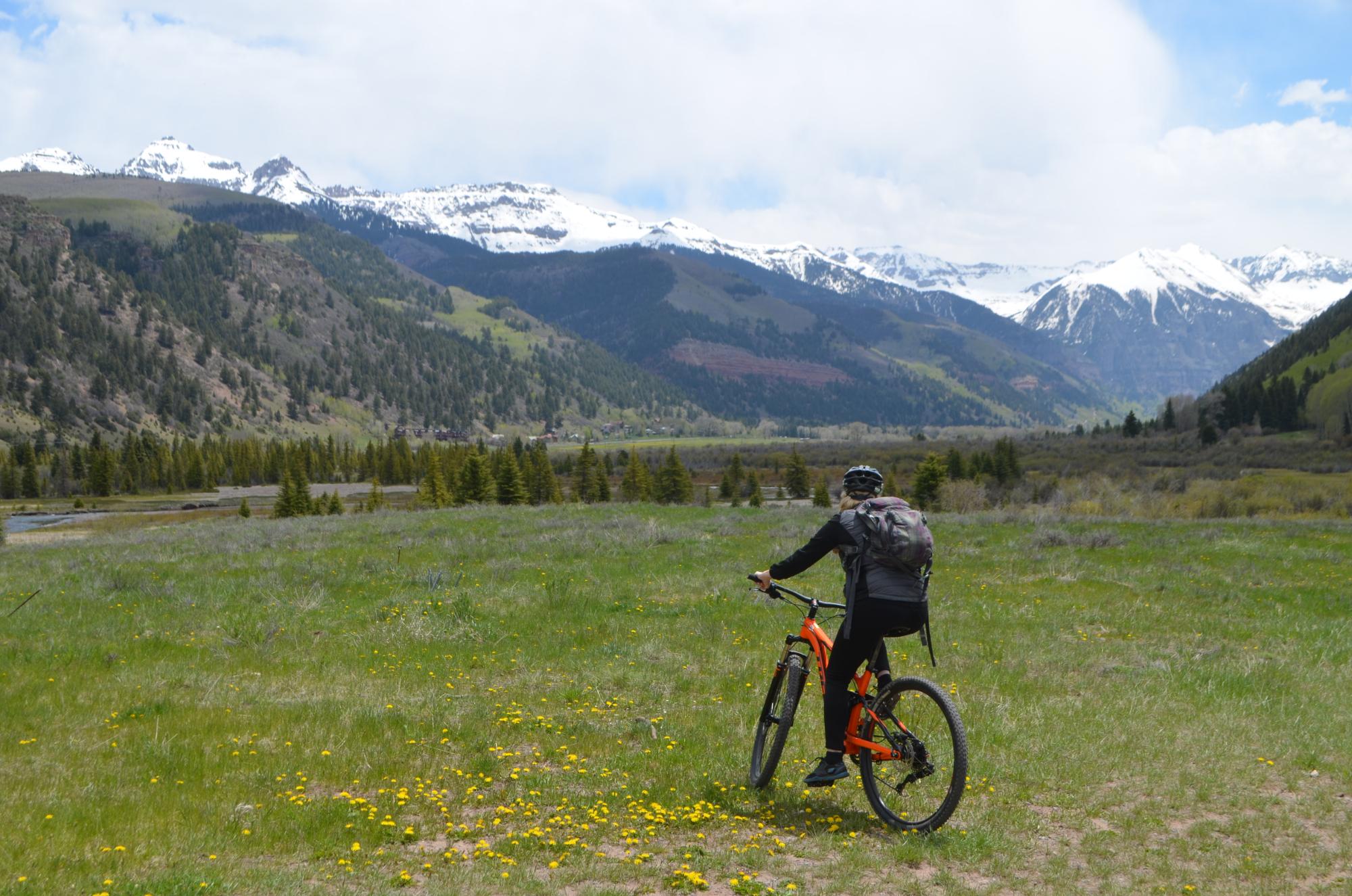 TELLURIDE SPORTS GONDOLA PLAZA Qu SABER Antes De Ir   Bike Ride In The Valley 