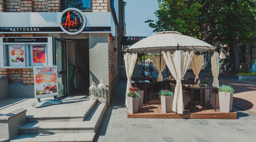 Restaurant Art HUB terrace