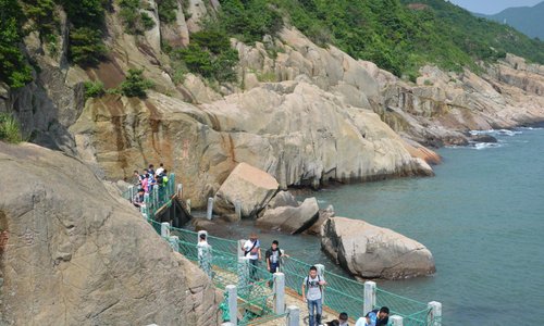 Tao Hua Dao.