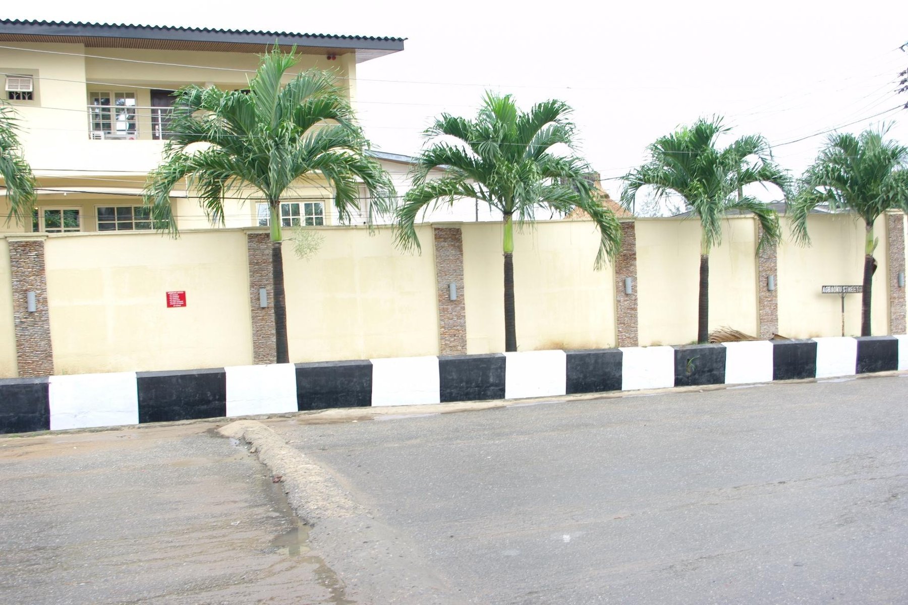 Class Suites Signature, Opebi, Ikeja image