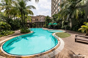 Eastin Hotel Kuala Lumpur in Petaling Jaya, image may contain: Hotel, Resort, Villa, Pool