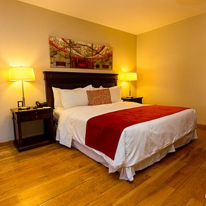 The Classic Room at the Alma del Lago Suites & Spa