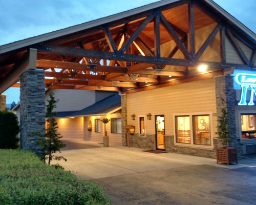 LEWIS RIVER INN - Updated 2024 Prices & Motel Reviews (Woodland, WA)